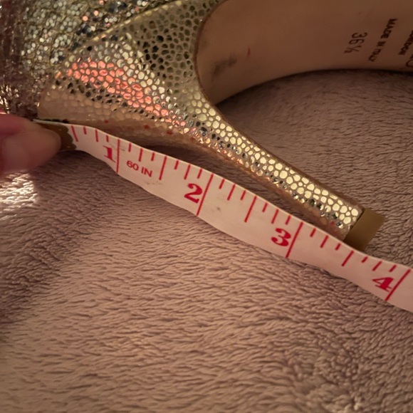Jimmy Choo Logan D’Orsay Heels champagne - Picture 8 of 8